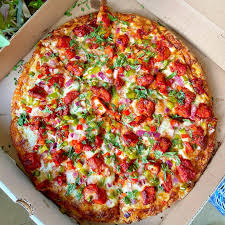 Tandoori Chicken Pizza 